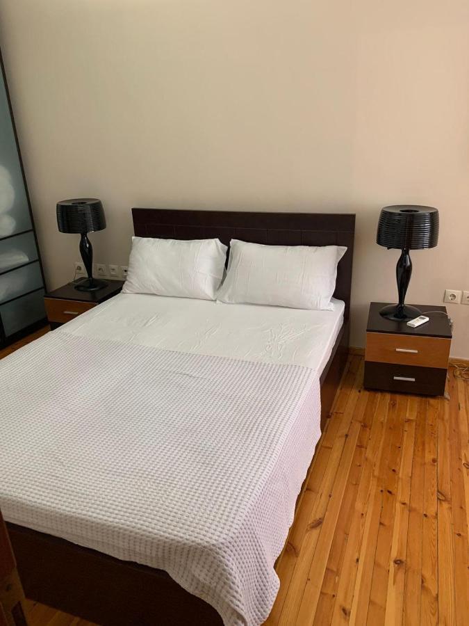 Central Family Apartment Tesalonika Bagian luar foto