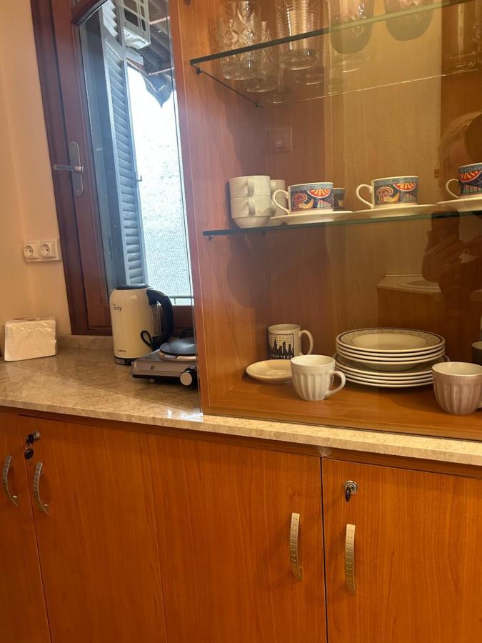 Central Family Apartment Tesalonika Bagian luar foto