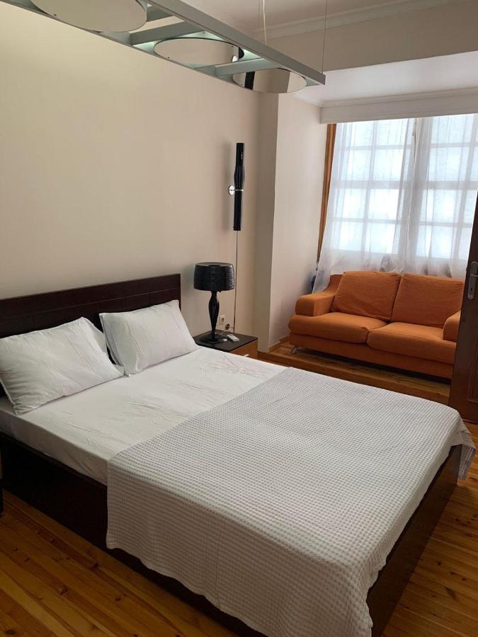 Central Family Apartment Tesalonika Bagian luar foto